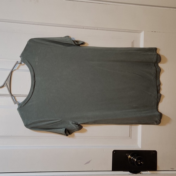 Women's Apt. 9 green Top - Picture 4 of 4